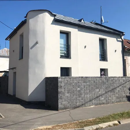 Apartman V Centre Michaloviec