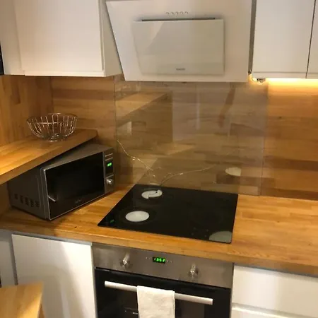 V Centre Michaloviec * Nagymihály