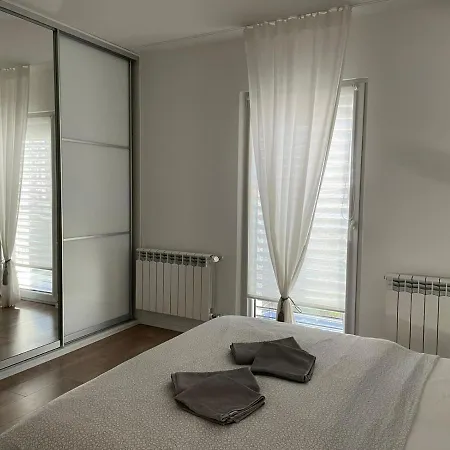 V Centre Michaloviec Apartman Nagymihály