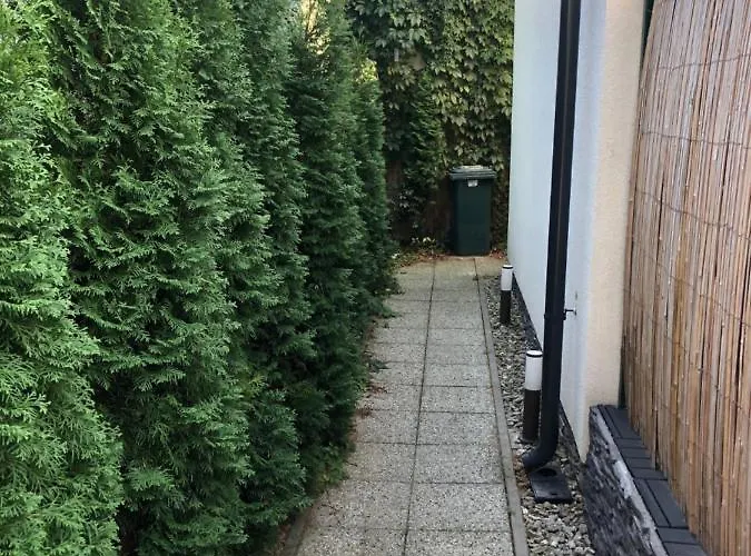 V Centre Michaloviec