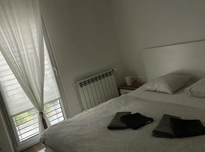 V Centre Michaloviec *